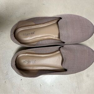 Ataiwee Women's Brown Loafers